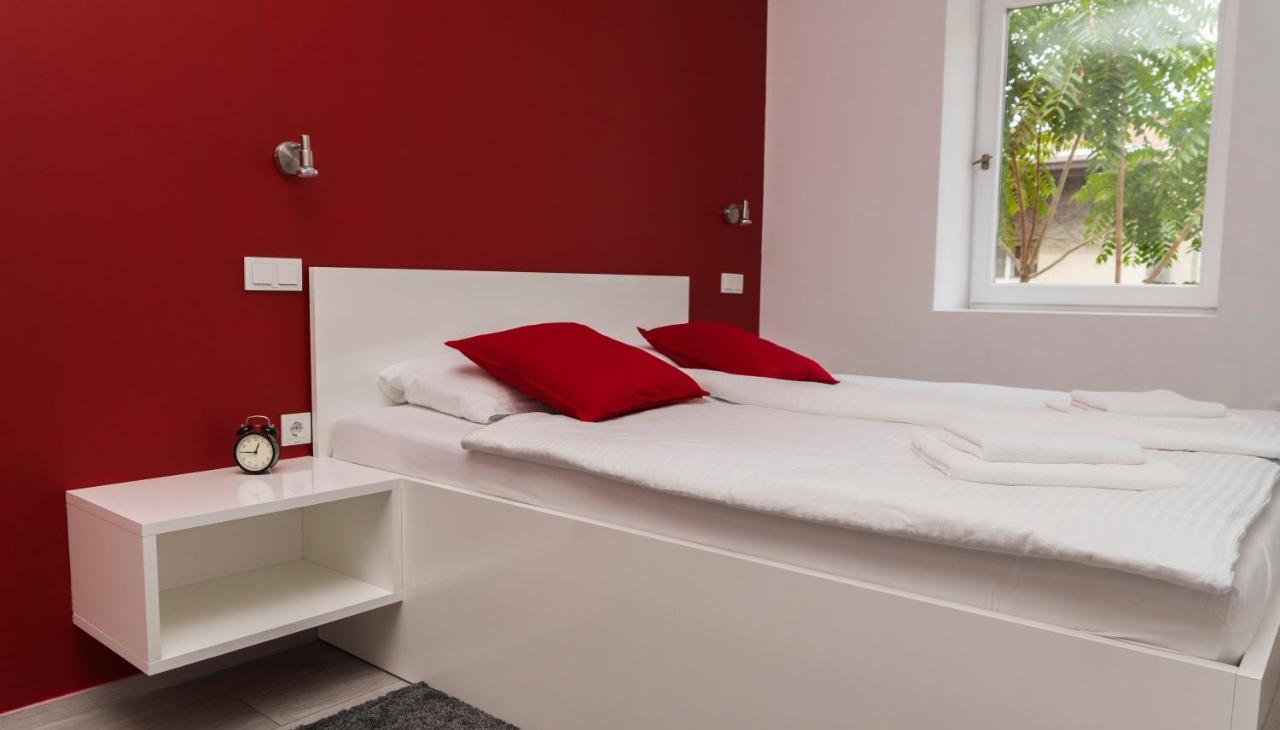 Apartments Kruc Zagreb Ngoại thất bức ảnh